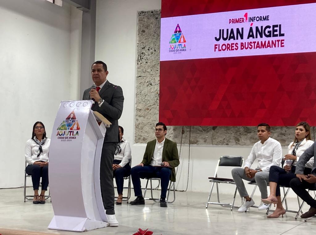 A unas horas de iniciar el 2024, el presidente municipal de Jojutla,  Juan Ángel Flores Bustamante, entregó el informe de gobierno de esta segunda administración municipal que encabeza.