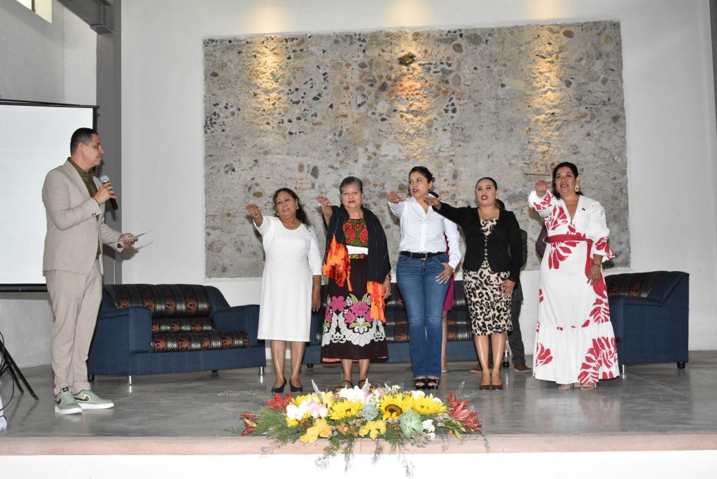 El municipio de Jojutla fue sede de la toma de protesta de la mesa directiva estatal de la Coordinadora Nacional de Síndicos, Regidores y Concejales (CONASyR) de la Asociación de Autoridades Locales de México A.C. (AALMAC).