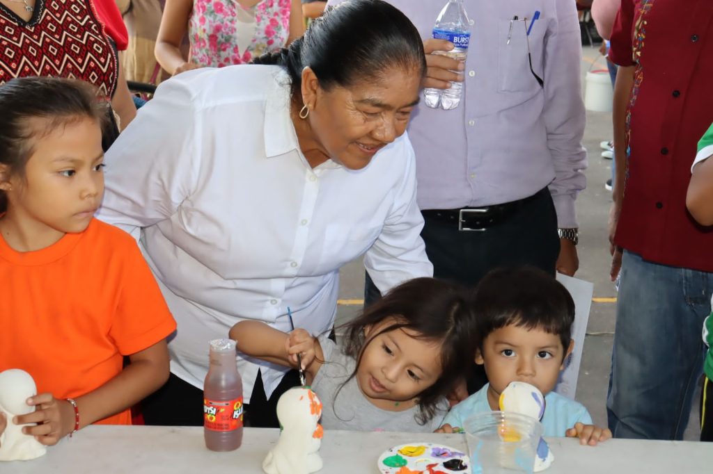 Entregará Ayuntamiento de Temixco útiles escolares a las escuelas públicas.