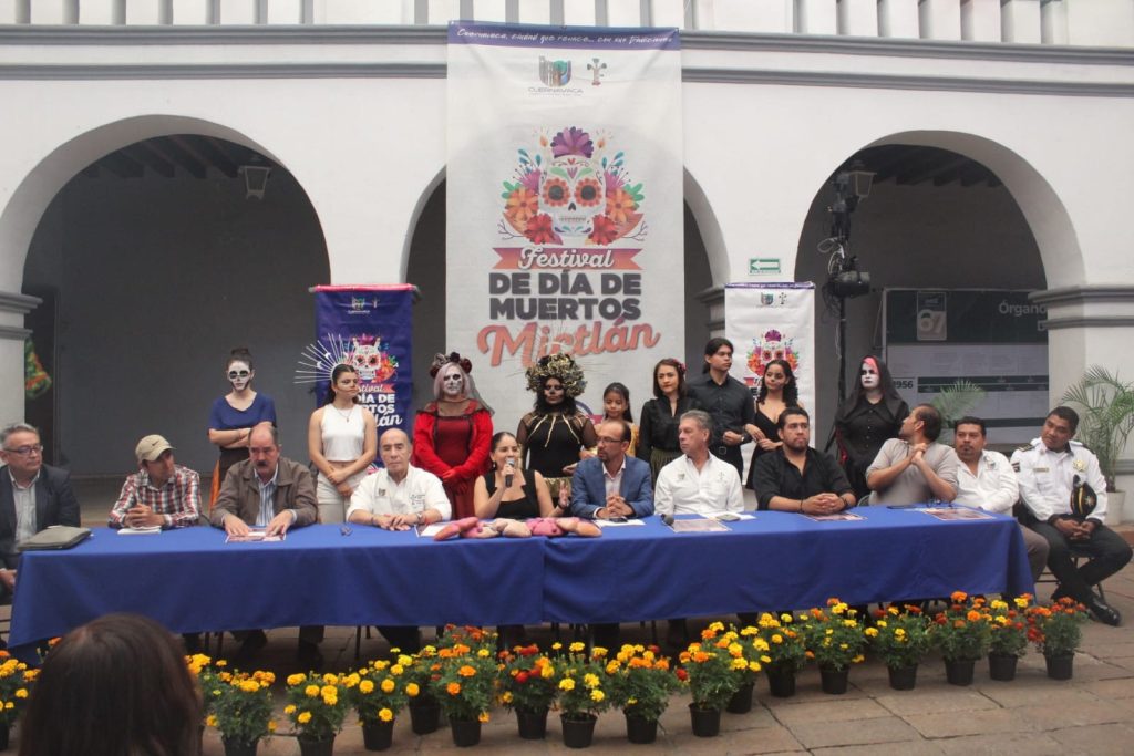 Presenta Cuernavaca una amplia cartelera para celebrar el Día de Muertos.