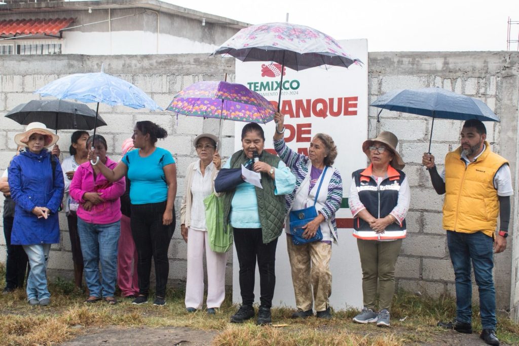 Entregó la alcaldesa de Temixco Juanita Ocampo obras en varios puntos.