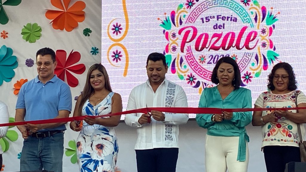 Arrancó con éxito la Feria del Pozole en Xochitepec.