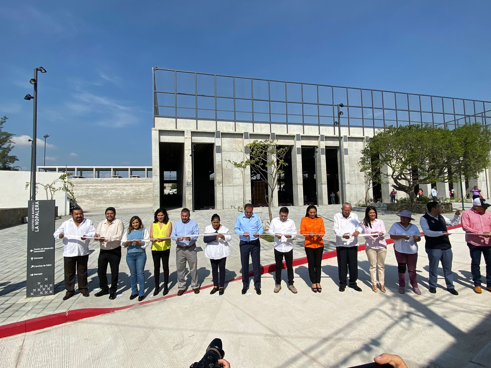 Inauguran La Alcaldesa Juanita Ocampo Y El Gobernador