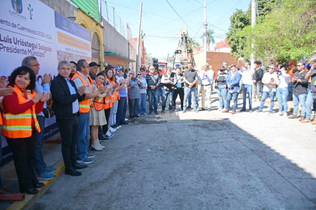 Inició Urióstegui obra de red hidráulica en la colonia San Cristóbal de Cuernavaca